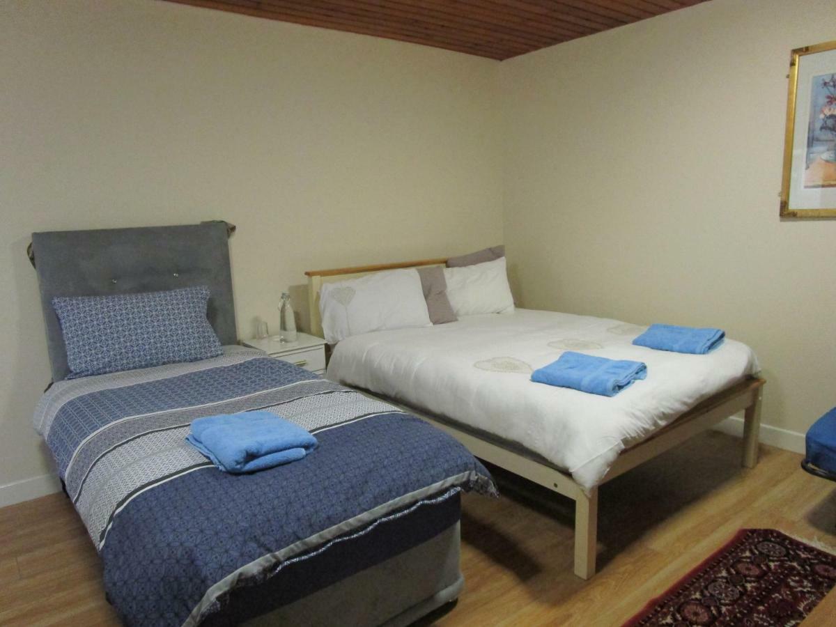 Cornerpark Lodge Newcastle Buitenkant foto